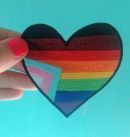 gestickter Patch Regenbogen-Herz von glitza glitza