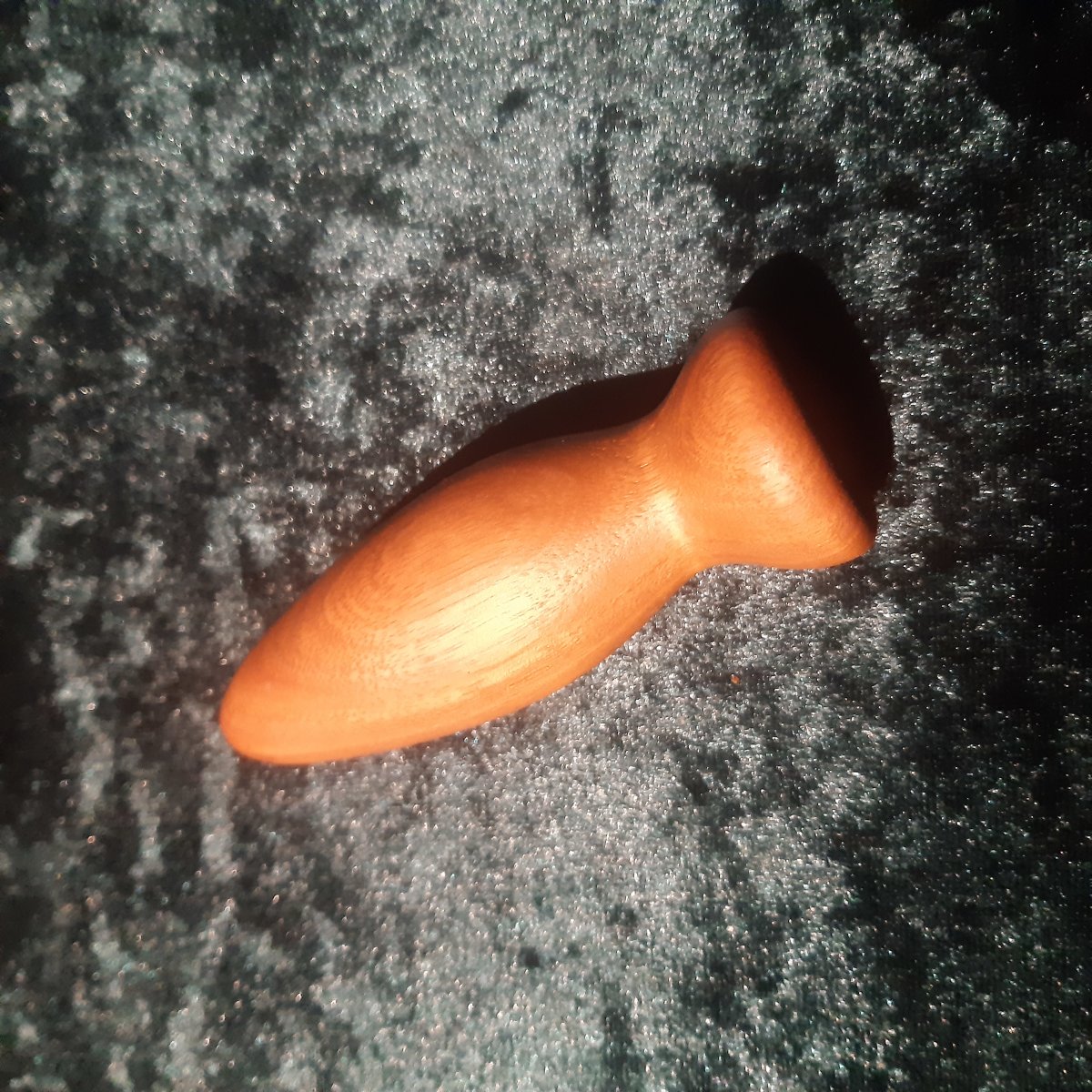 anal plug 8cm ANOS Moving Rings Butt Plug mit Massageringen & 10 Vibrationsmodi (aus der  Kondomotheke® main image 1